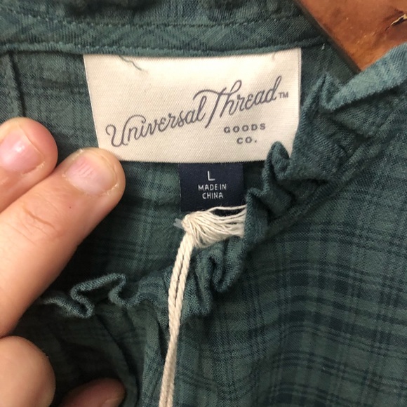 Universal Thread Ruffled Blouse - Picture 3 of 7